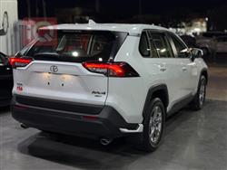 تۆیۆتا ڕاڤ 4